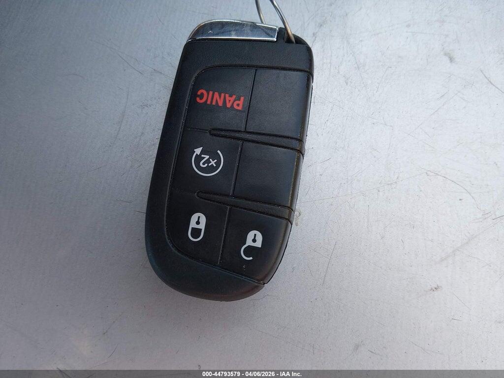 ZACNJBBB2KPK71875 2019 JEEP RENEGADE photo no. 11