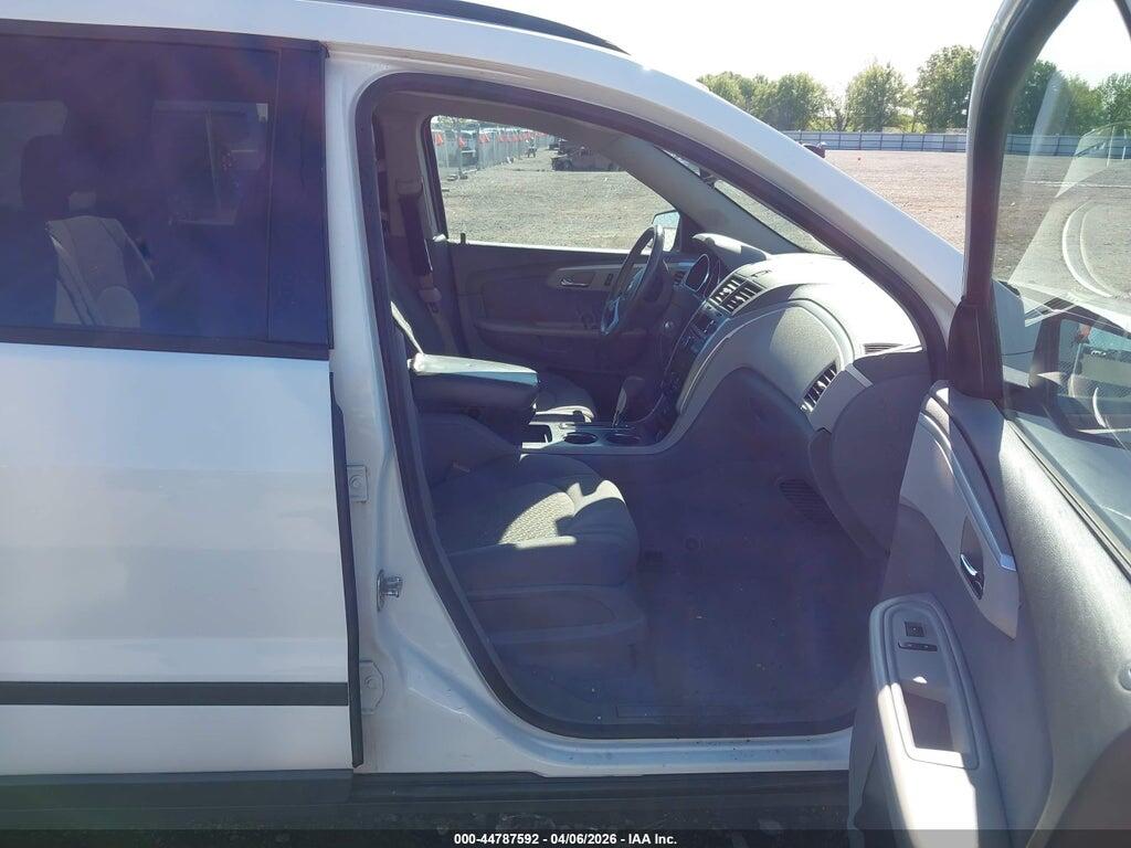 1GNKRFED6CJ197033 2012 CHEVROLET TRAVERSE photo no. 5