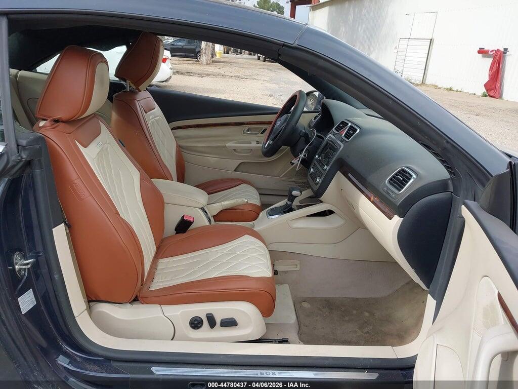 WVWFA7AH8AV025835 2010 VOLKSWAGEN EOS photo no. 5