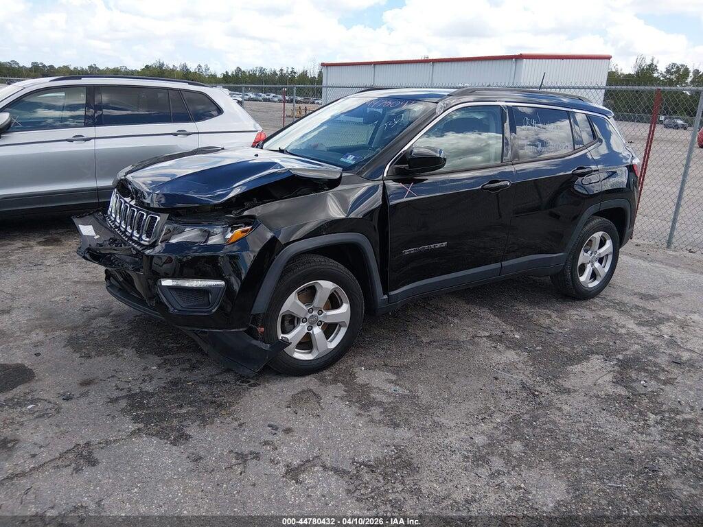 3C4NJDBB7HT657367 2017 JEEP NEW COMPASS photo no. 2