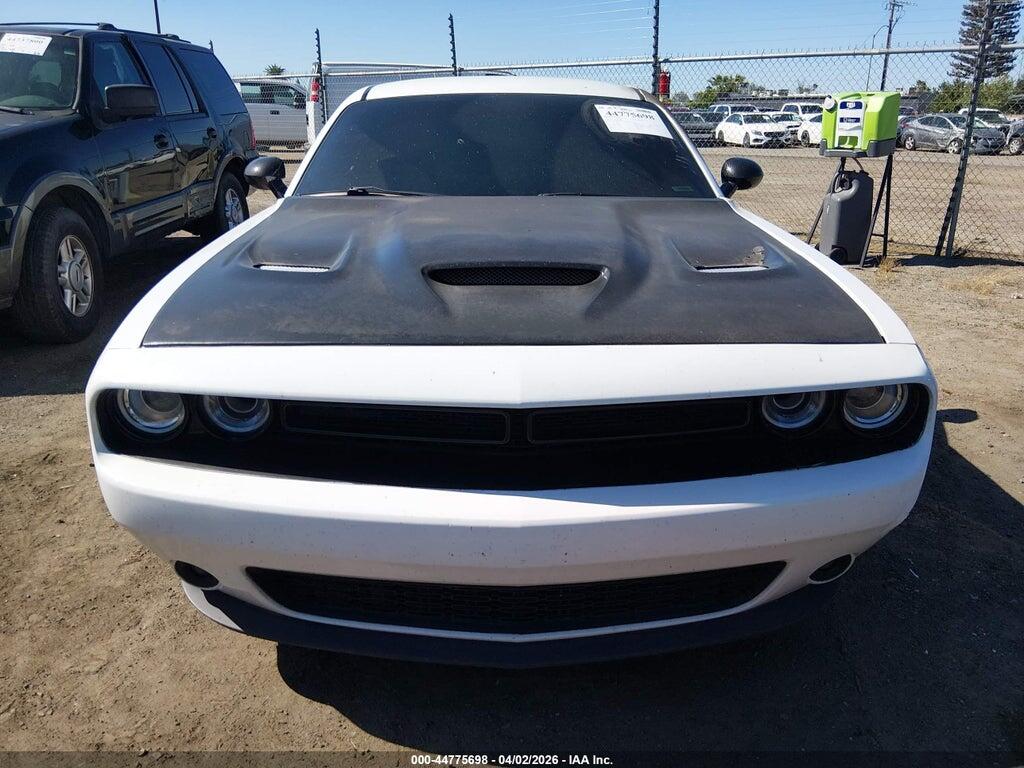 2C3CDZAG3JH110964 2018 DODGE CHALLENGER photo no. 12