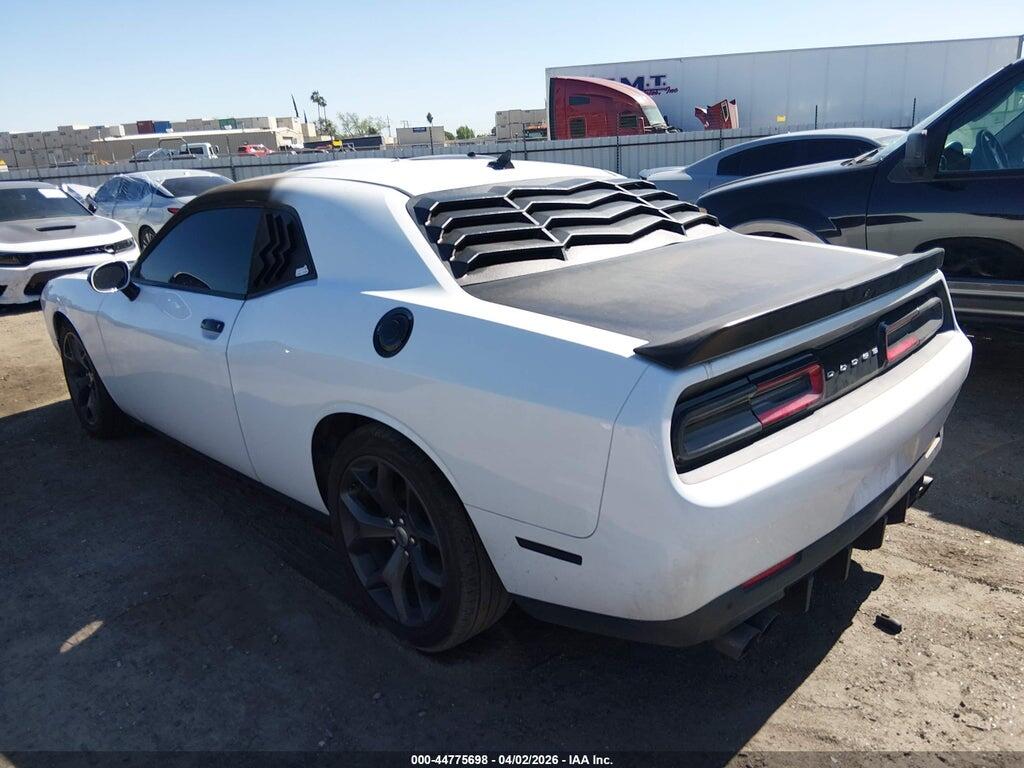 2C3CDZAG3JH110964 2018 DODGE CHALLENGER photo no. 3
