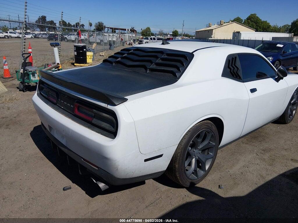 2C3CDZAG3JH110964 2018 DODGE CHALLENGER photo no. 4