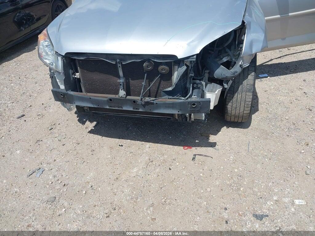 2T3KF4DV5BW106043 2011 TOYOTA RAV4 photo no. 6