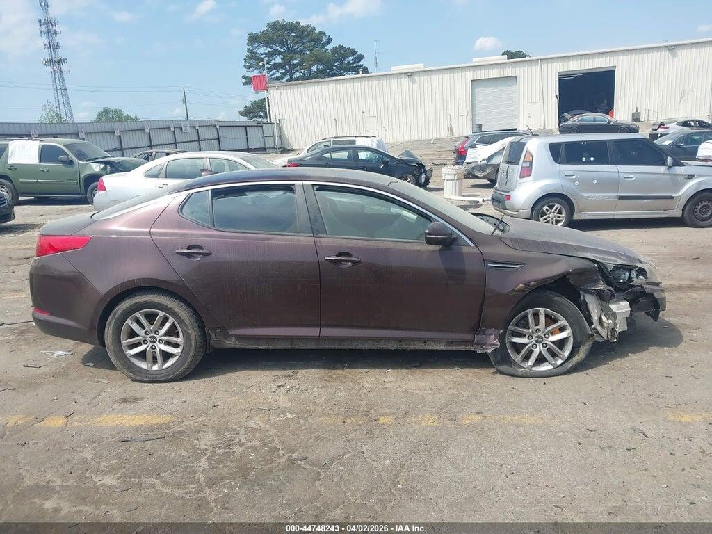 KNAGM4A71B5116235 2011 KIA OPTIMA photo no. 12