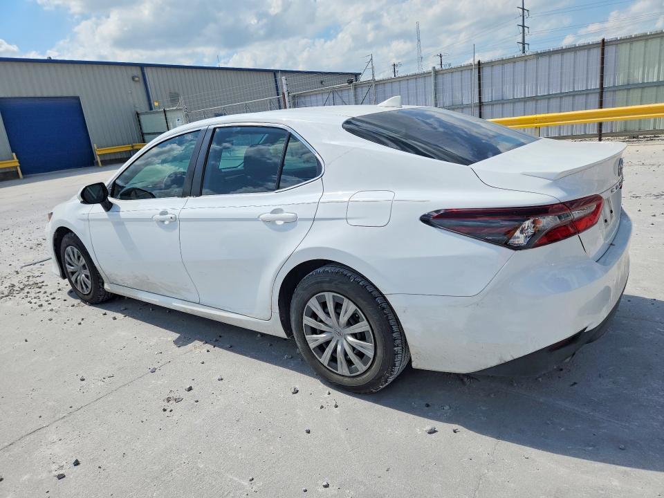 2022 TOYOTA CAMRY LE — Фото 2 из 13