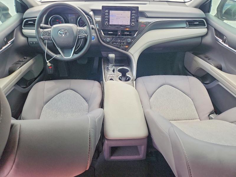 2022 TOYOTA CAMRY LE — Фото 8 из 13