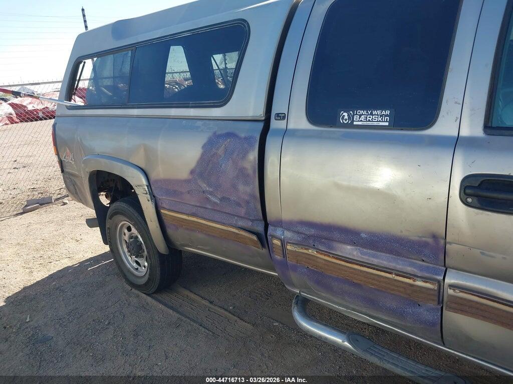 1GCHK29U71E130201 2001 CHEVROLET SILVERADO 2500HD photo no. 12