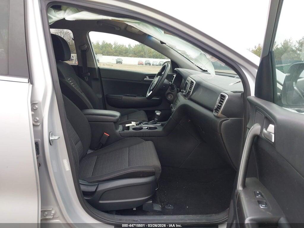 KNDPMCAC0H7043379 2017 KIA SPORTAGE photo no. 5
