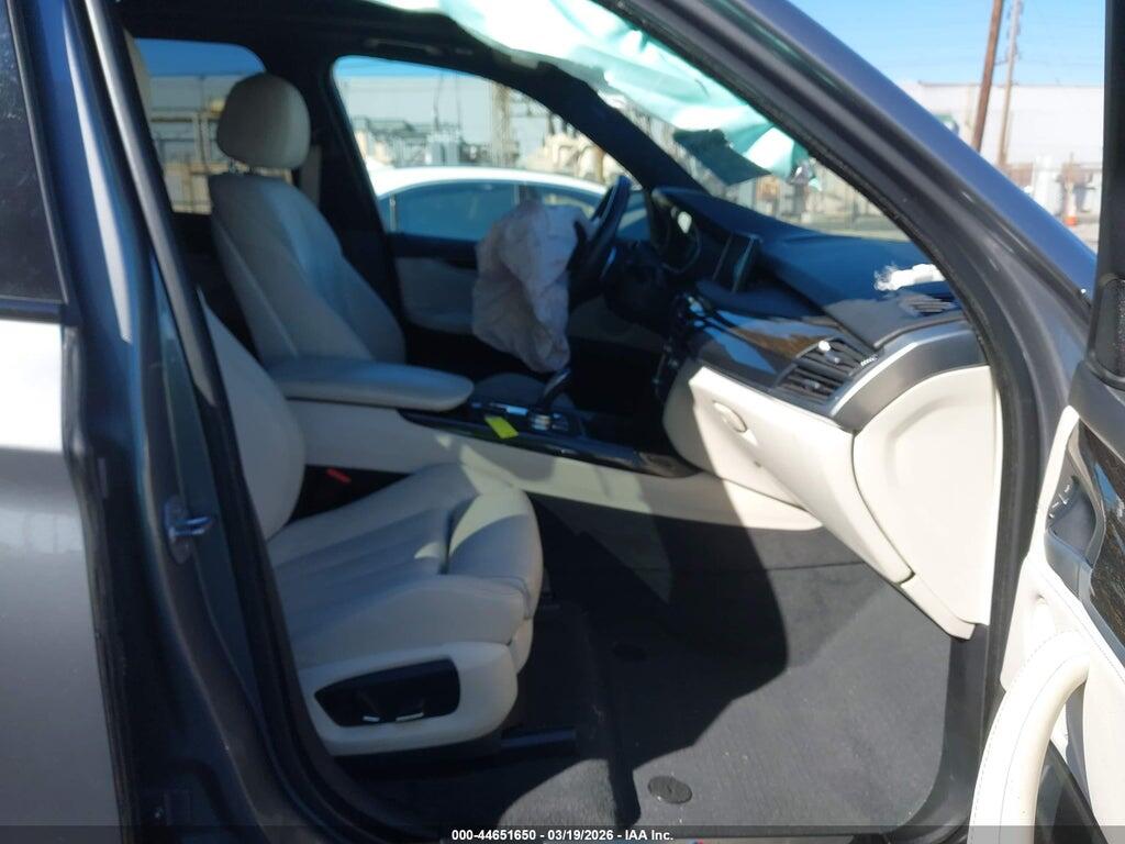 5UXKT0C50J0W03327 2018 BMW X5 EDRIVE photo no. 5