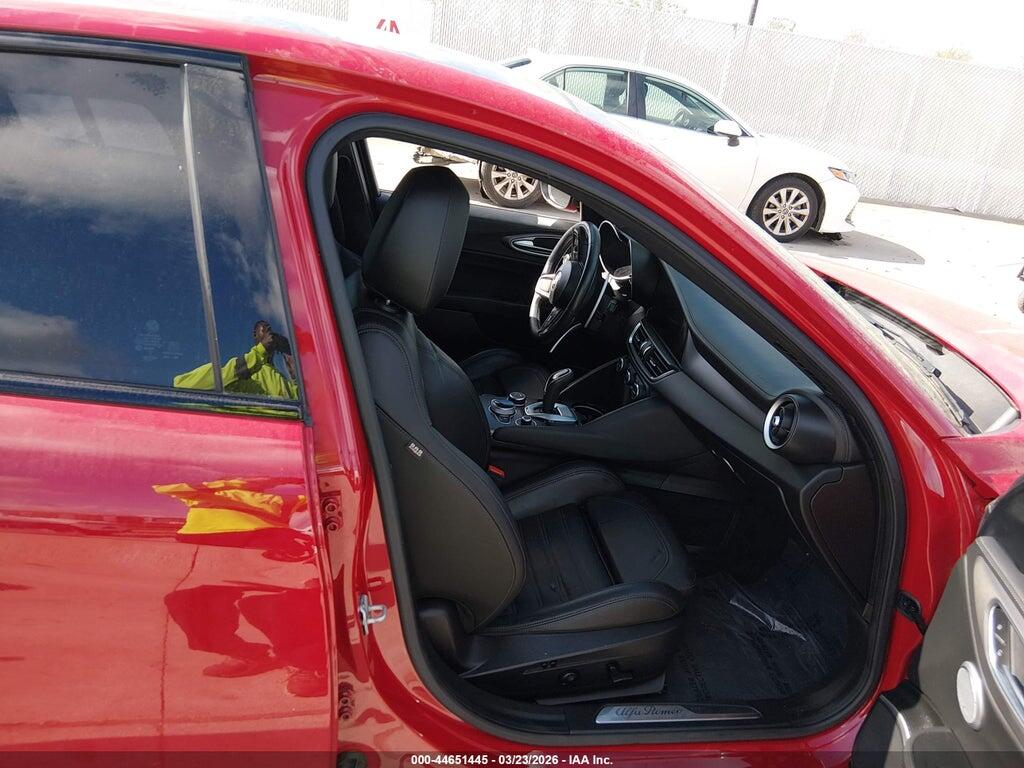ZARFAMBN6M7649361 2021 ALFA ROMEO GIULIA photo no. 5