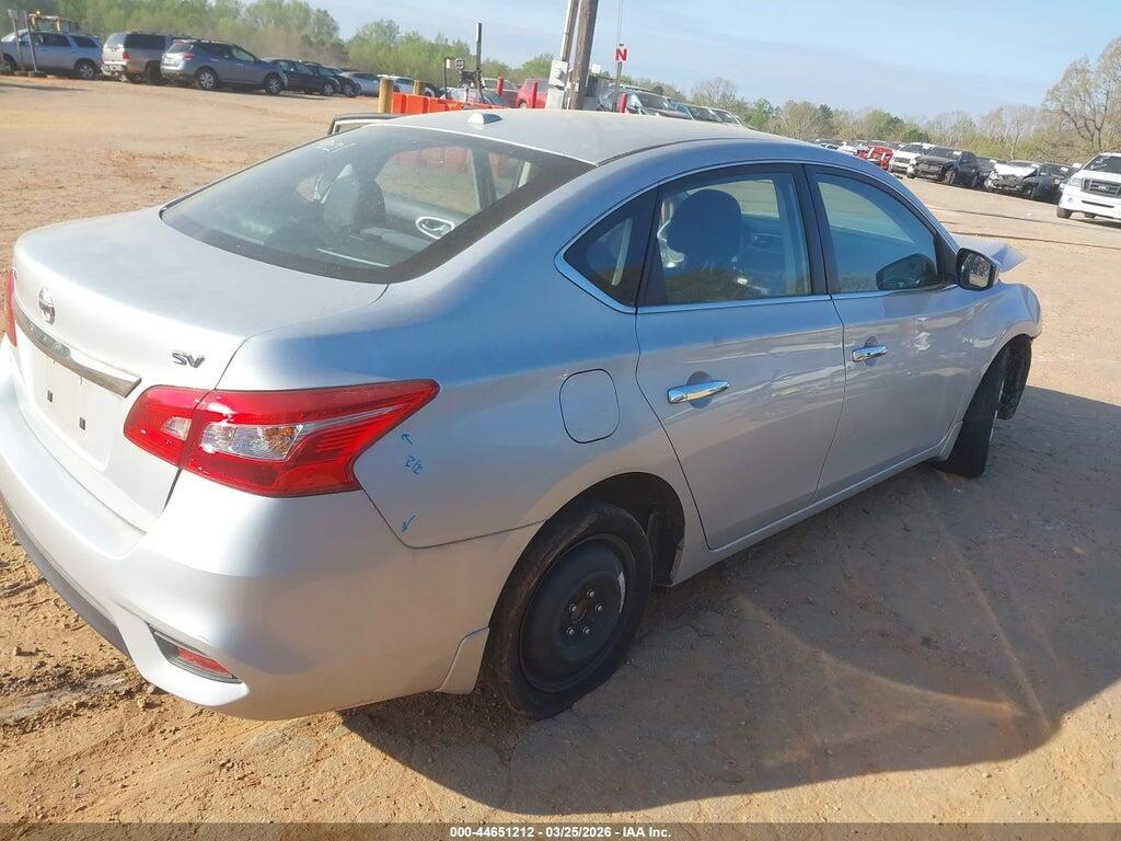 3N1AB7AP9JL639021 2018 NISSAN SENTRA photo no. 4