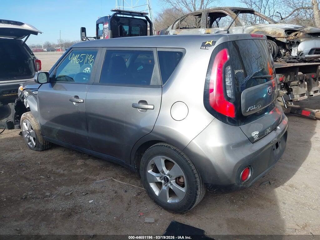 KNDJN2A20H7495546 2017 KIA SOUL photo no. 3