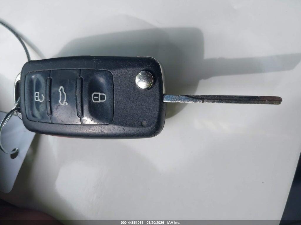 3VW267AJ0GM394045 2016 VOLKSWAGEN JETTA photo no. 11