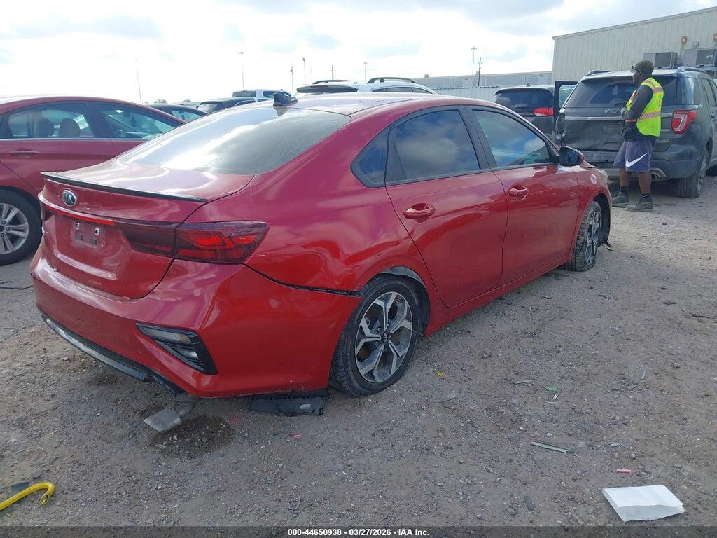 3KPF24AD2ME340082 2021 KIA FORTE photo no. 4