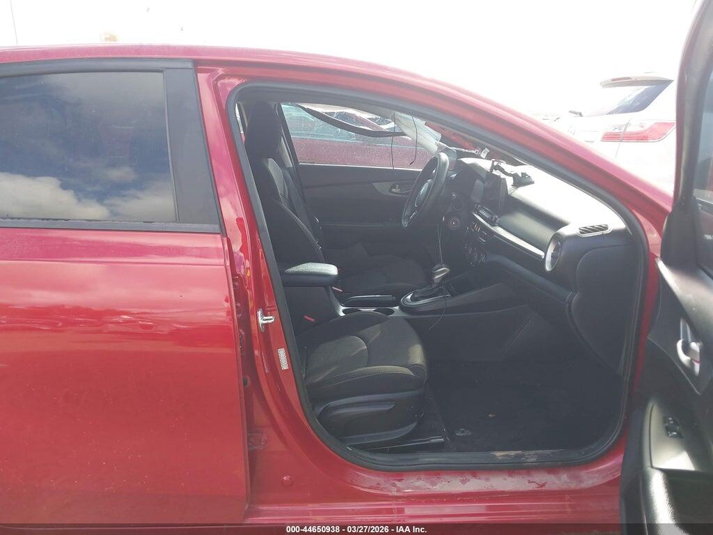 3KPF24AD2ME340082 2021 KIA FORTE photo no. 5