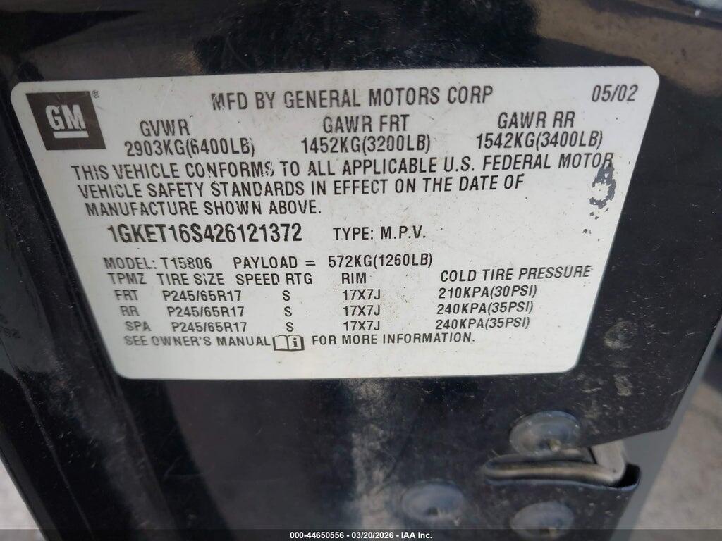 1GKET16S426121372 2002 GMC ENVOY XL photo no. 9