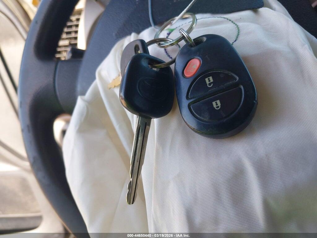 5TFRY5F1XAX082258 2010 TOYOTA TUNDRA photo no. 11