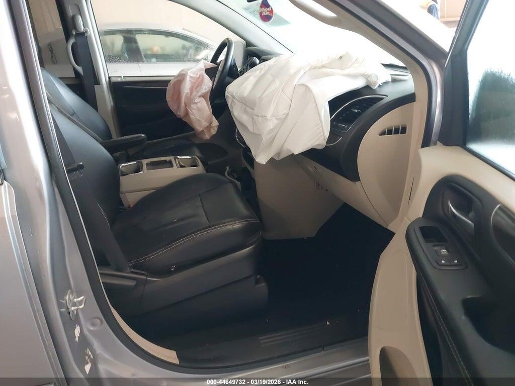 2C4RC1BG0GR287077 2016 CHRYSLER TOWN & COUNTRY photo no. 5