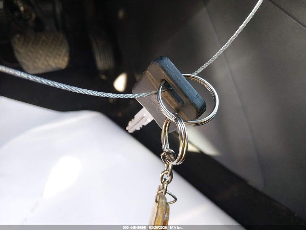 3N1AB7AP9HY365638 2017 NISSAN SENTRA photo no. 11