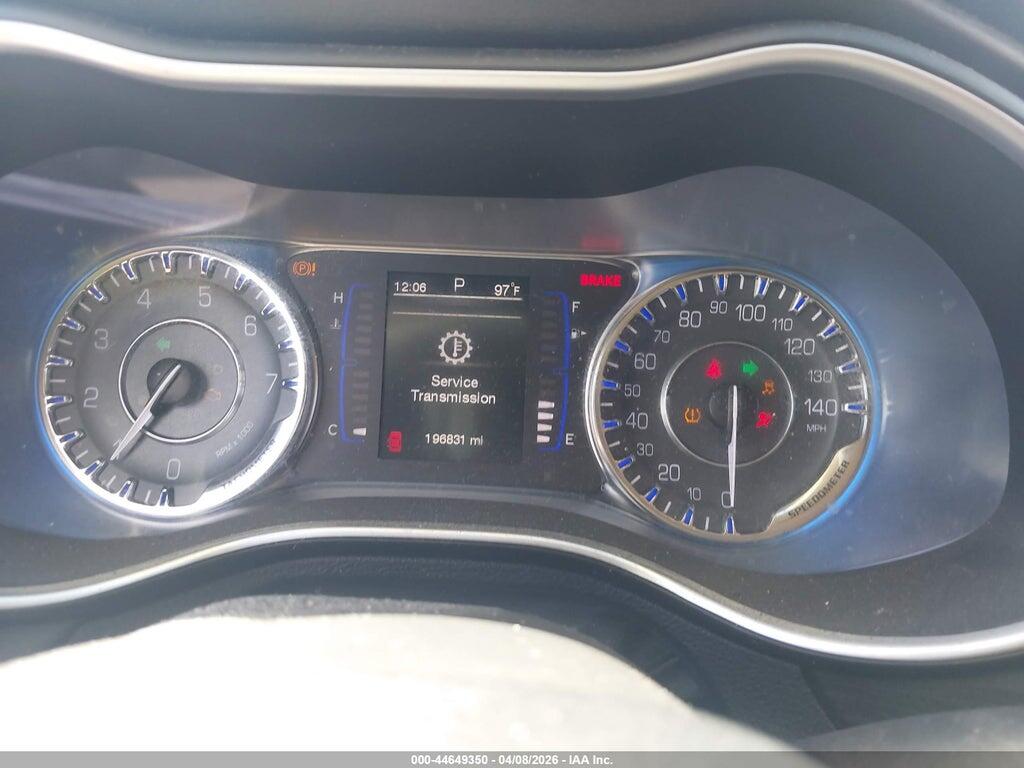 1C3CCCAB1FN699841 2015 CHRYSLER 200 photo no. 7