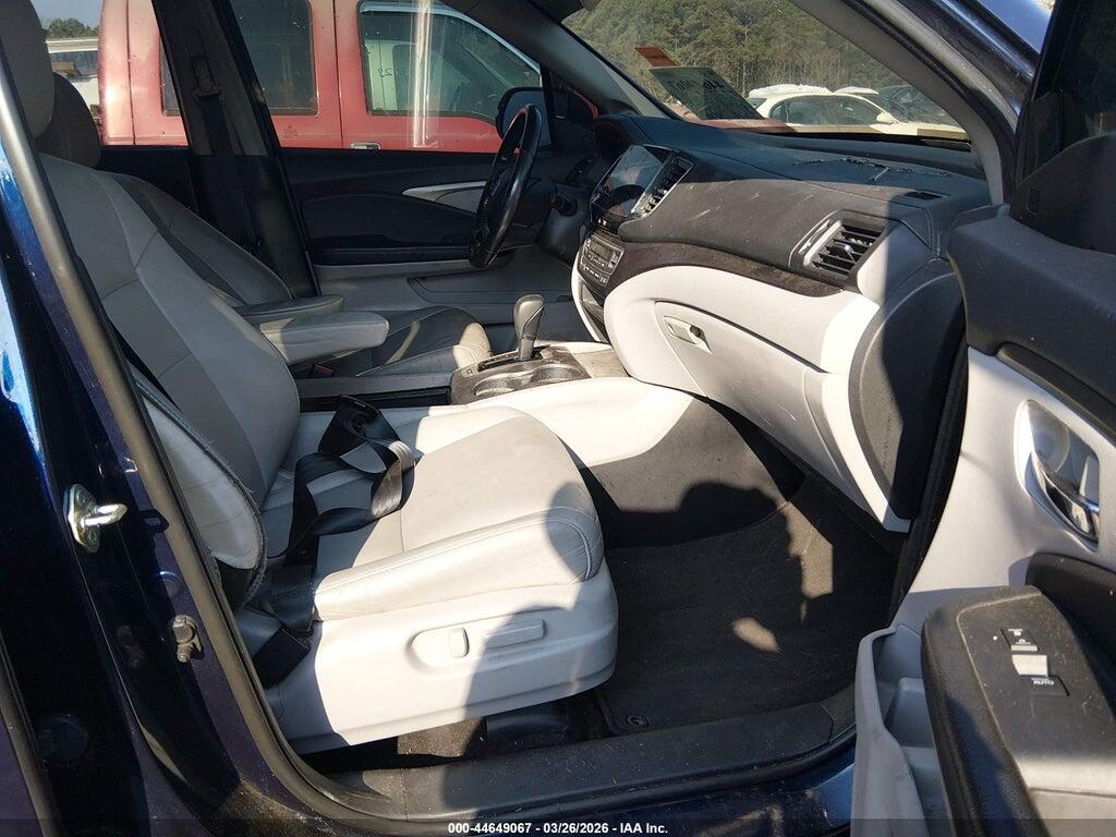 5FNYF5H56KB043938 2019 HONDA PILOT photo no. 5