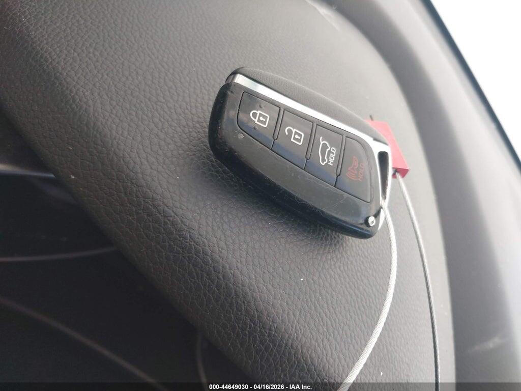 5NMZU3LB1JH063281 2018 HYUNDAI SANTA FE SPORT photo no. 11