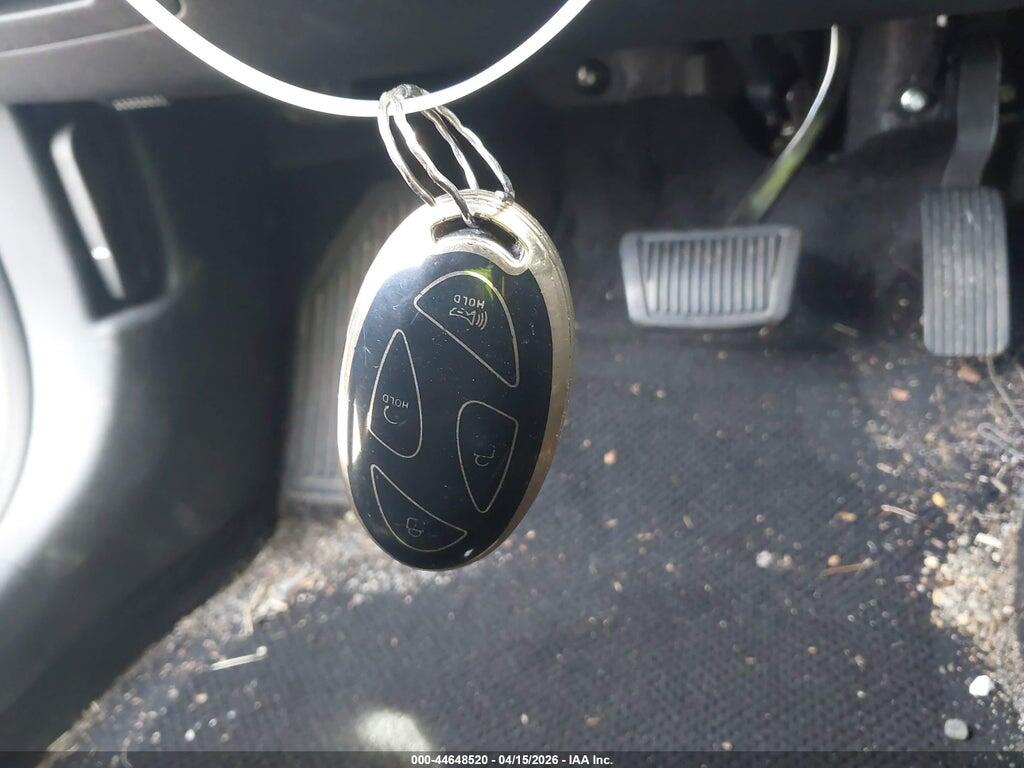 KMHLS4DGXSU070490 2025 HYUNDAI ELANTRA photo no. 11