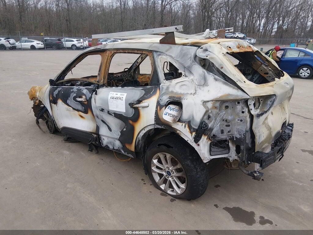 1FMCU9G62NUA66979 2022 FORD ESCAPE photo no. 3