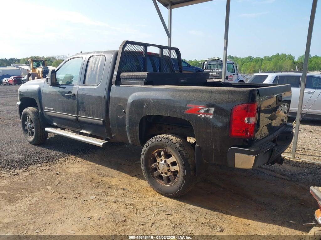 1GC2KYEG7CZ348532 2012 CHEVROLET SILVERADO 2500HD photo no. 3