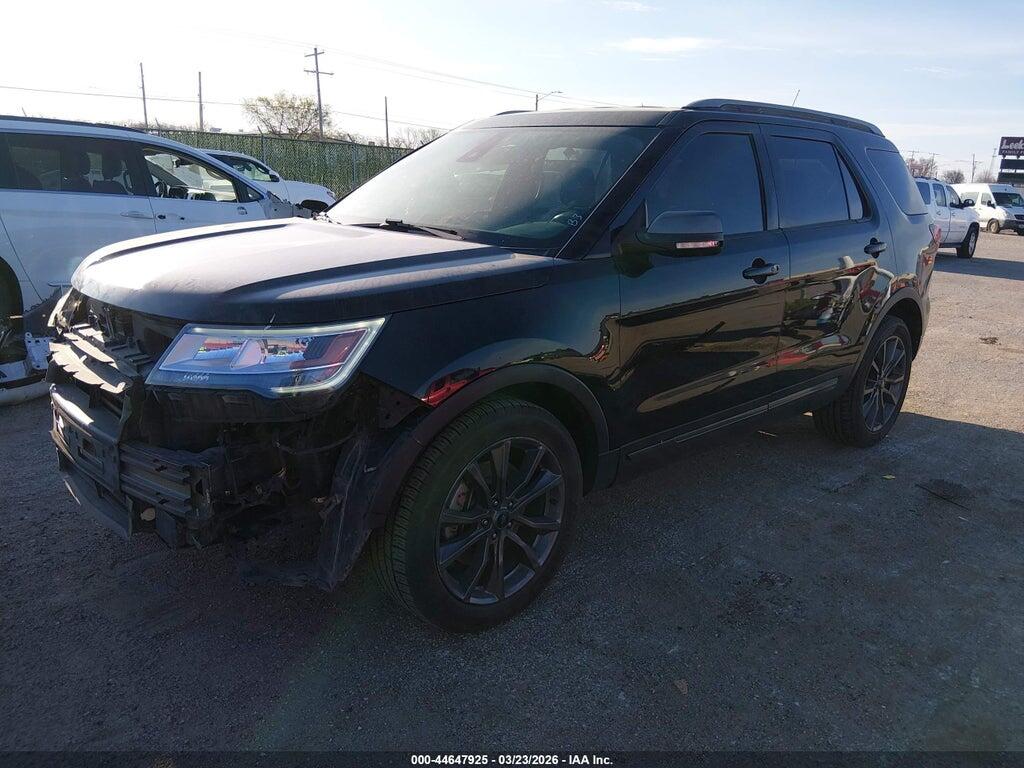 1FM5K7D83JGB54618 2018 FORD EXPLORER photo no. 2