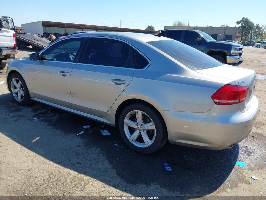 1VWBP7A33CC076978 2012 VOLKSWAGEN PASSAT photo no. 3