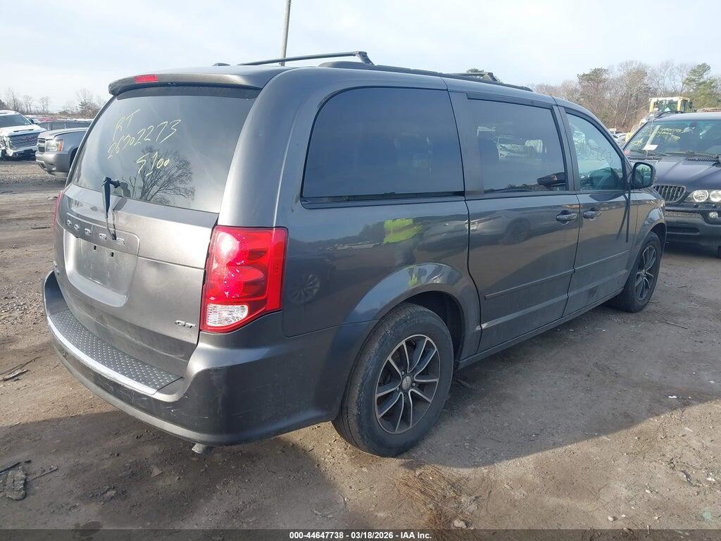 2C4RDGEG5HR715562 2017 DODGE GRAND CARAVAN photo no. 4