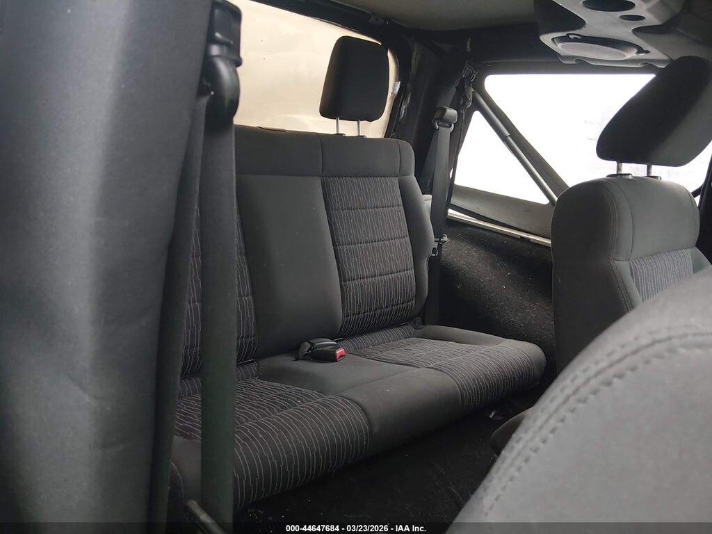 1J4AA2D12BL514041 2011 JEEP WRANGLER photo no. 8