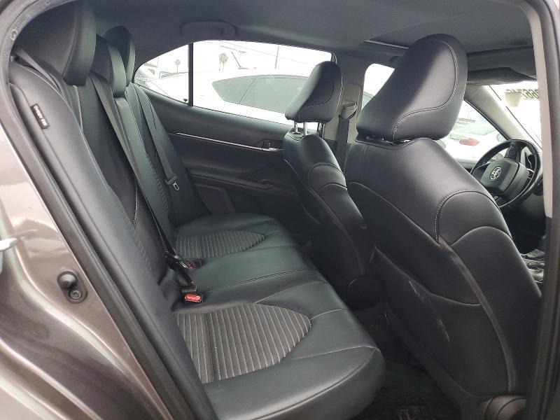 2022 TOYOTA CAMRY HYBRID SE — Фото 10 из 13