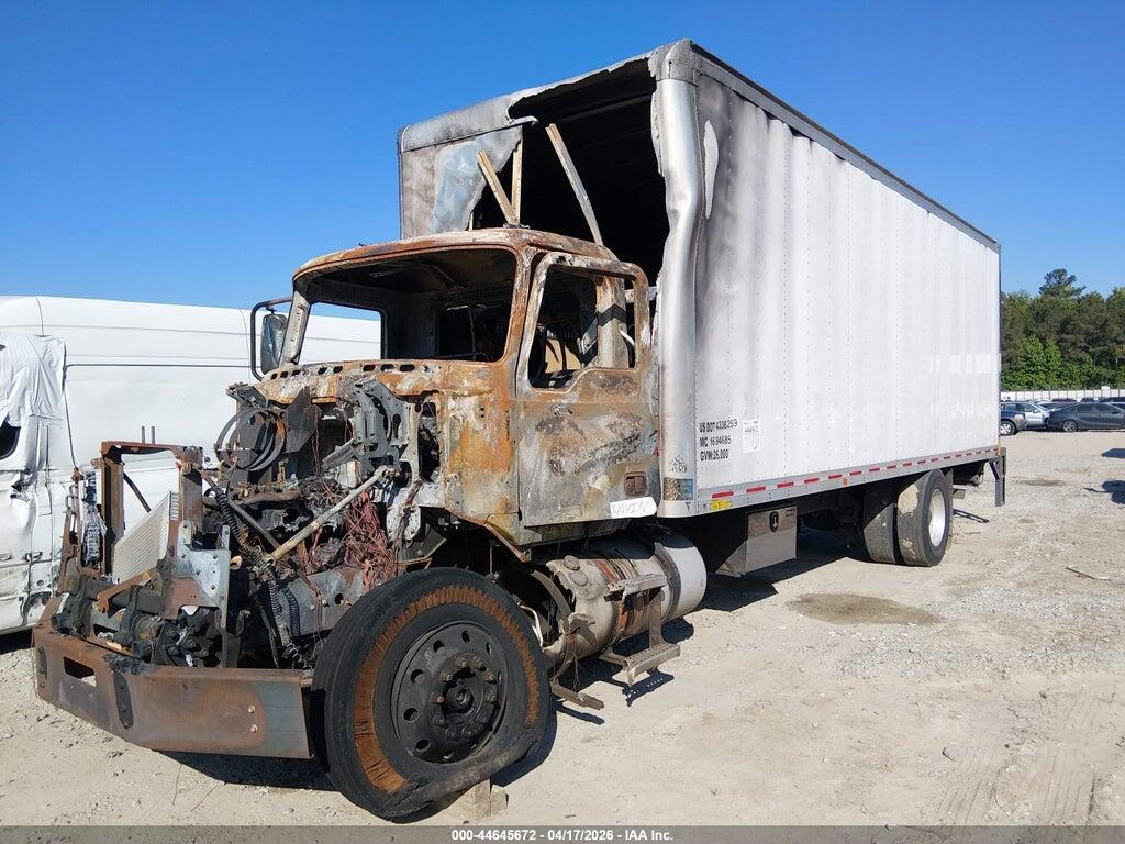 1M2MDBAA7NS003865 2022 MACK MD photo no. 2