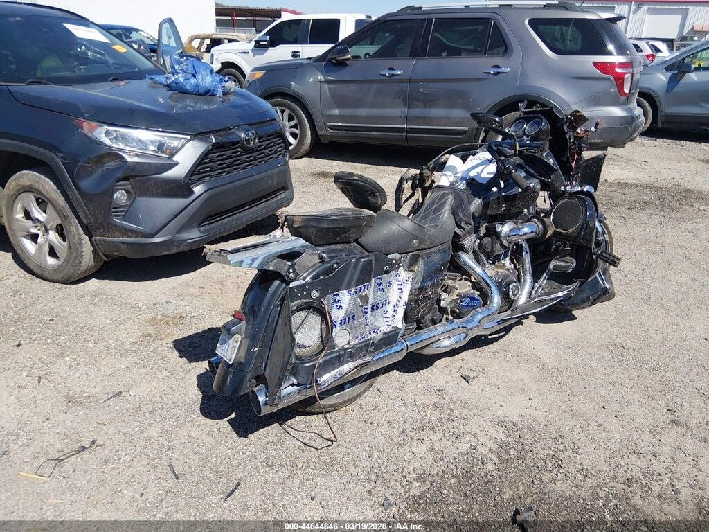 1HD1TC820DB961032 2013 HARLEY-DAVIDSON FLTRXSE photo no. 4