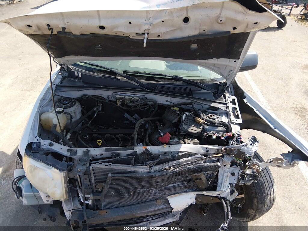 1FMCU0D79BKB36297 2011 FORD ESCAPE photo no. 10