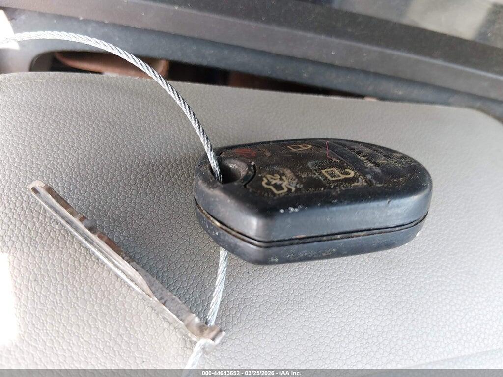 1FMCU0D79BKB36297 2011 FORD ESCAPE photo no. 11