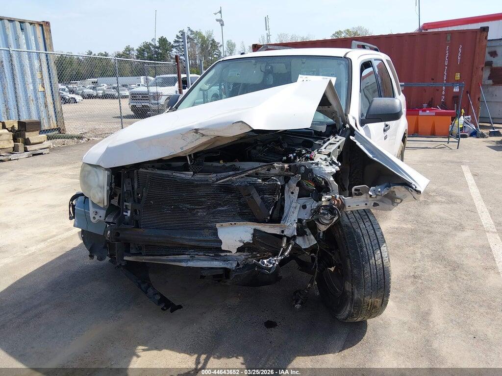 1FMCU0D79BKB36297 2011 FORD ESCAPE photo no. 6