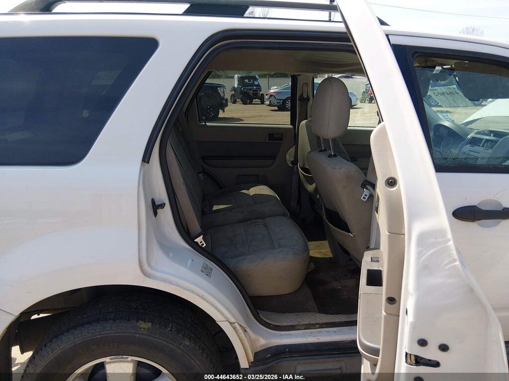 1FMCU0D79BKB36297 2011 FORD ESCAPE photo no. 8