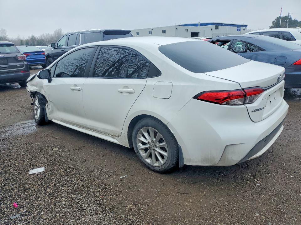 2022 TOYOTA COROLLA LE — Фото 2 из 13