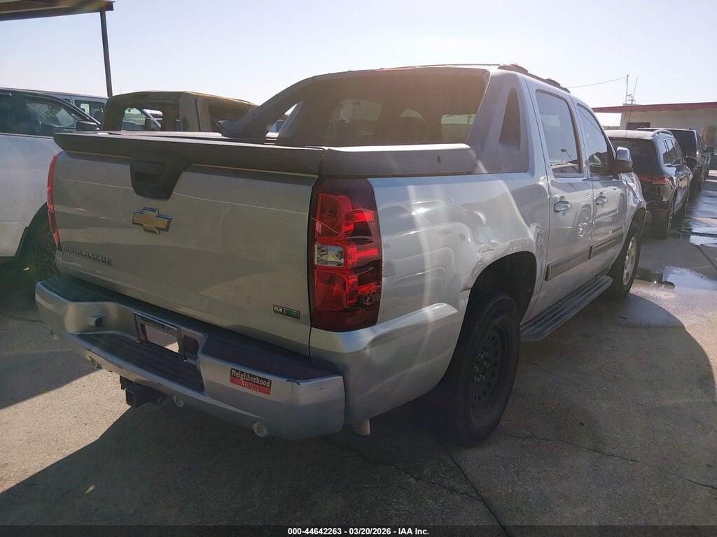 3GNMCEE05BG274699 2011 CHEVROLET AVALANCHE 1500 photo no. 4