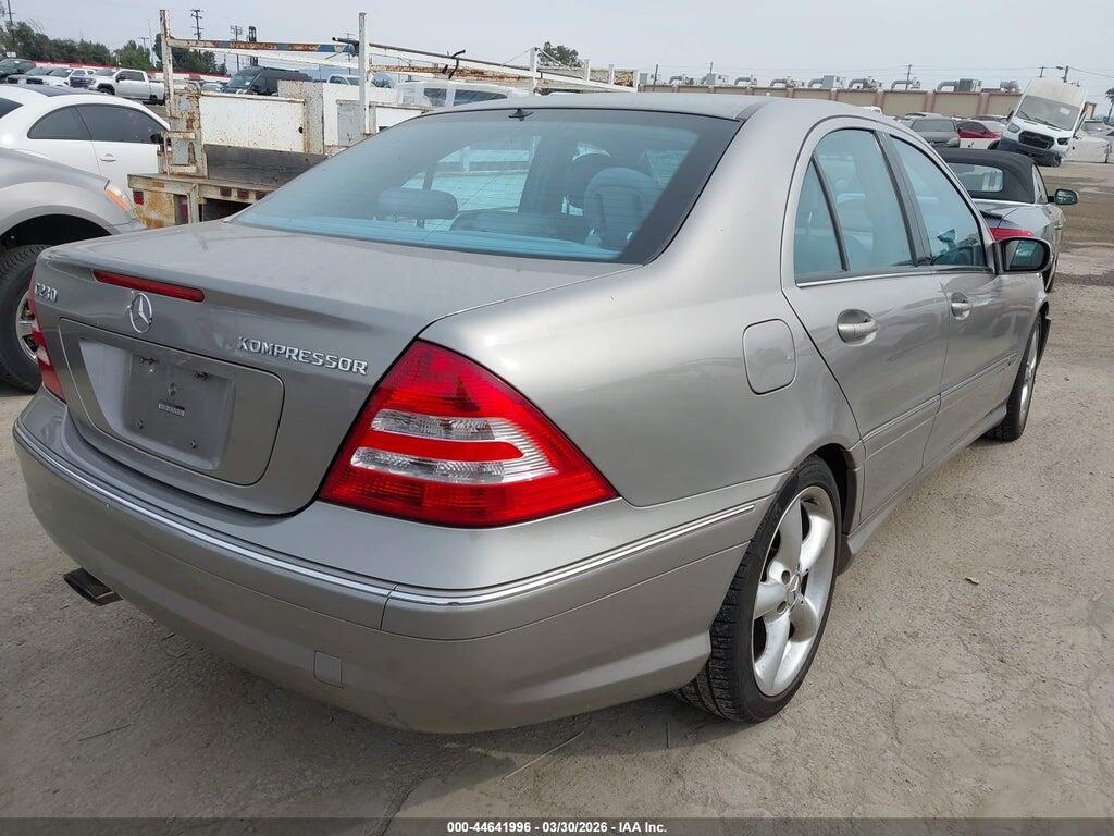 WDBRF40J65A795965 2005 MERCEDES-BENZ C 230 photo no. 4