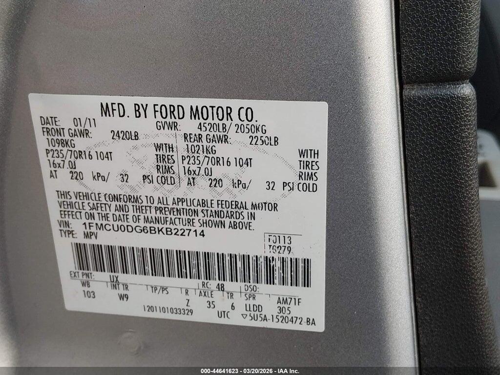 1FMCU0DG6BKB22714 2011 FORD ESCAPE photo no. 9
