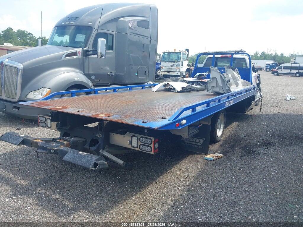 1HTKHPVM9NH673399 2022 CHEVROLET SILVERADO 4500HD photo no. 4