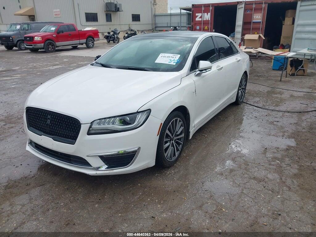 3LN6L5A99HR634281 2017 LINCOLN MKZ photo no. 2