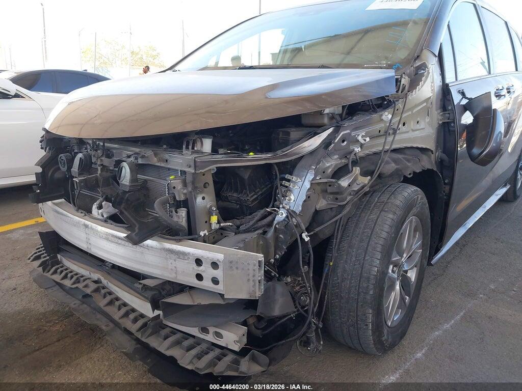 5TDKRKEC5PS168642 2023 TOYOTA SIENNA photo no. 6