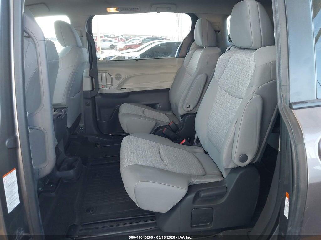 5TDKRKEC5PS168642 2023 TOYOTA SIENNA photo no. 8