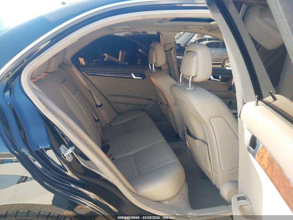WDDGF4HB3CA719483 2012 MERCEDES-BENZ C 250 photo no. 8